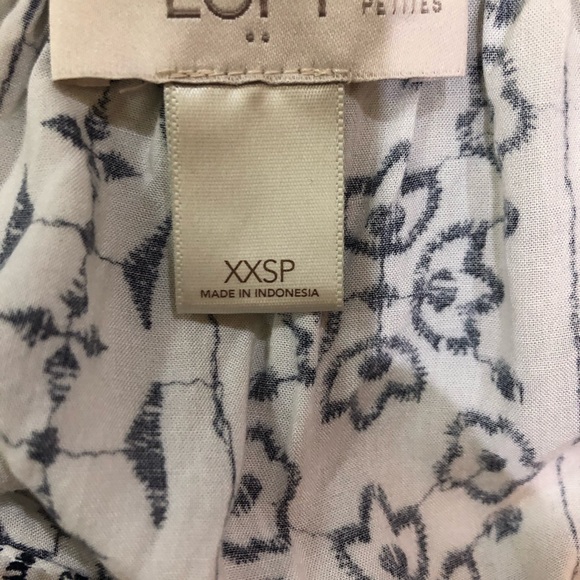 LOFT Navy and White Tank Top XXSP - Picture 4 of 7